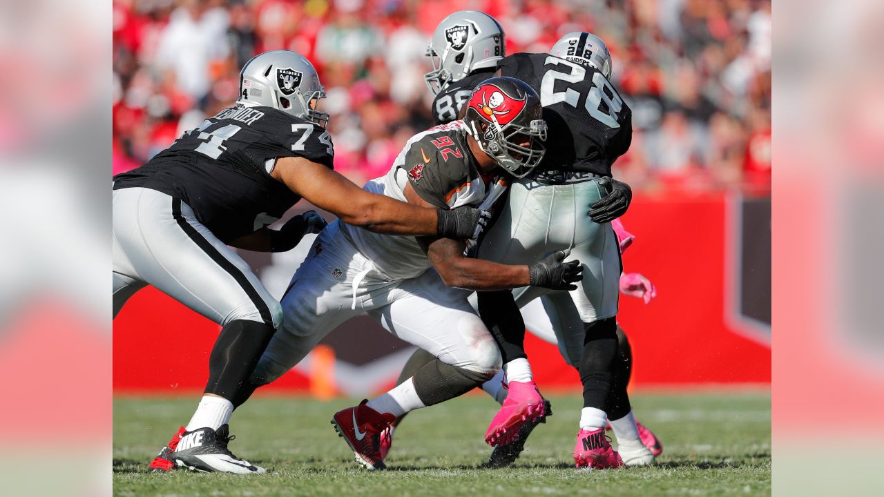 78 Tampa Bay Buccaneers Ryan Nece Photos & High Res Pictures