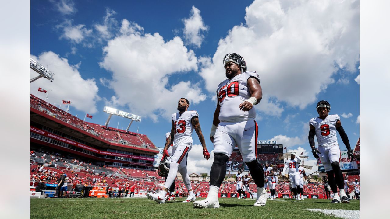 Tampa Bay Buccaneers defensive tackle Vita Vea (50) against the