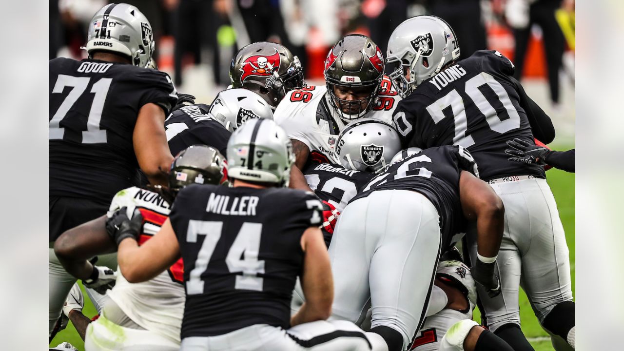 Rapid Reaction: Buccaneers 45, Raiders 20