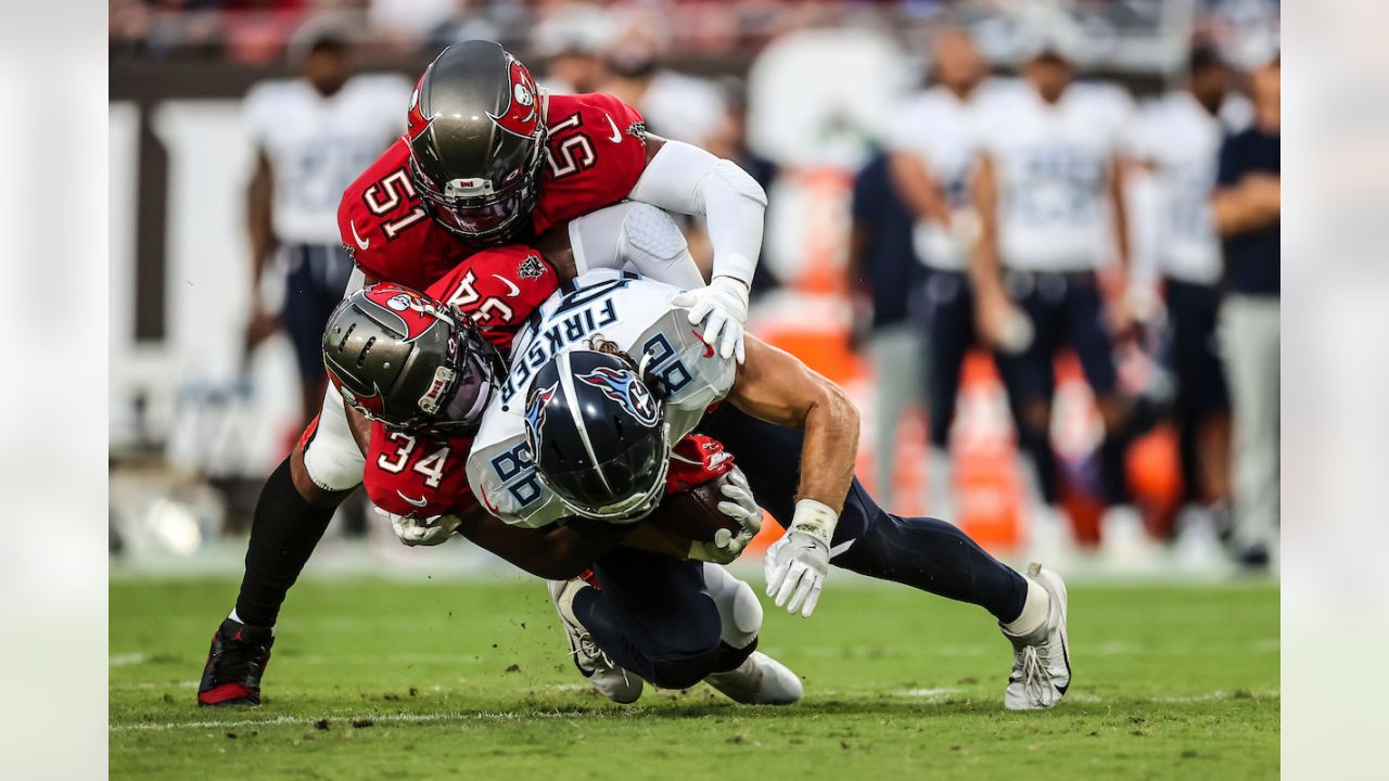 Titans Vs. Bucs: Tampa Bay Gets Injury Scare In 30-7 Loss - SB