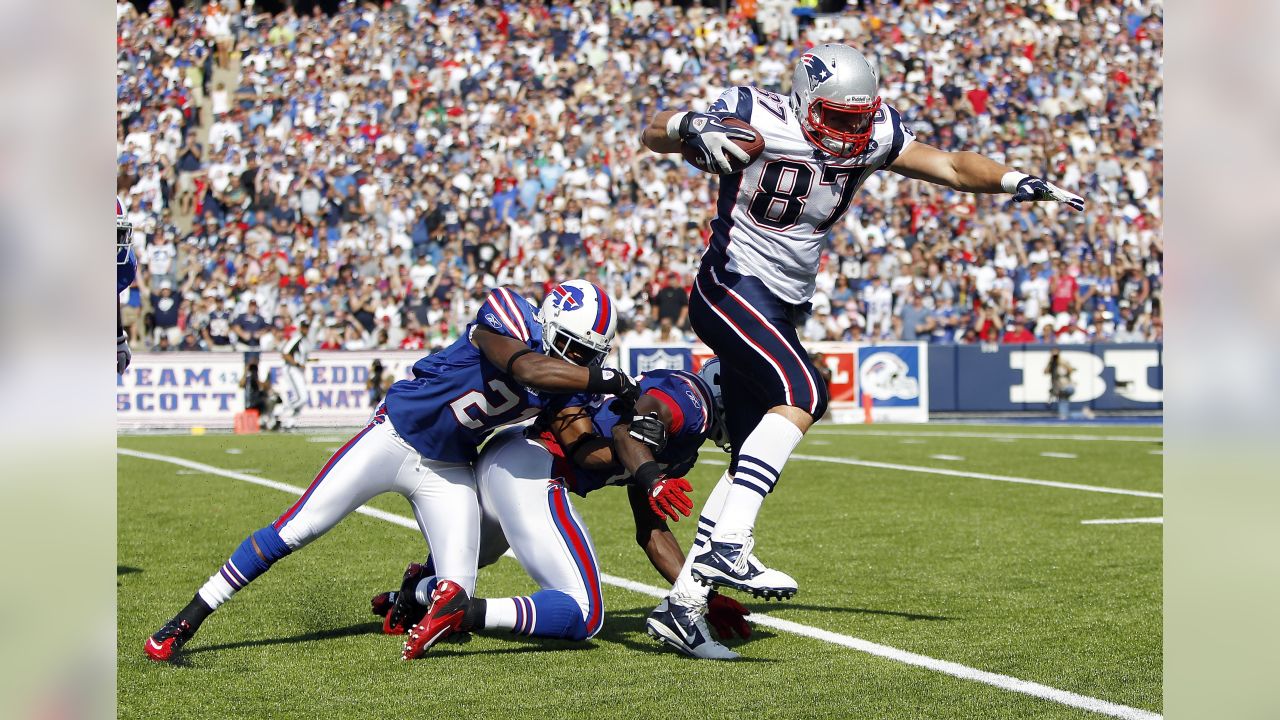 Rob Gronkowski shows off Patriots' WWE belt after Super Bowl - Sports  Illustrated