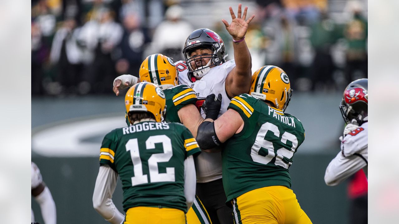 The Recorder - Road warriors: Bucs win 31-26 at Green Bay, reach Super Bowl