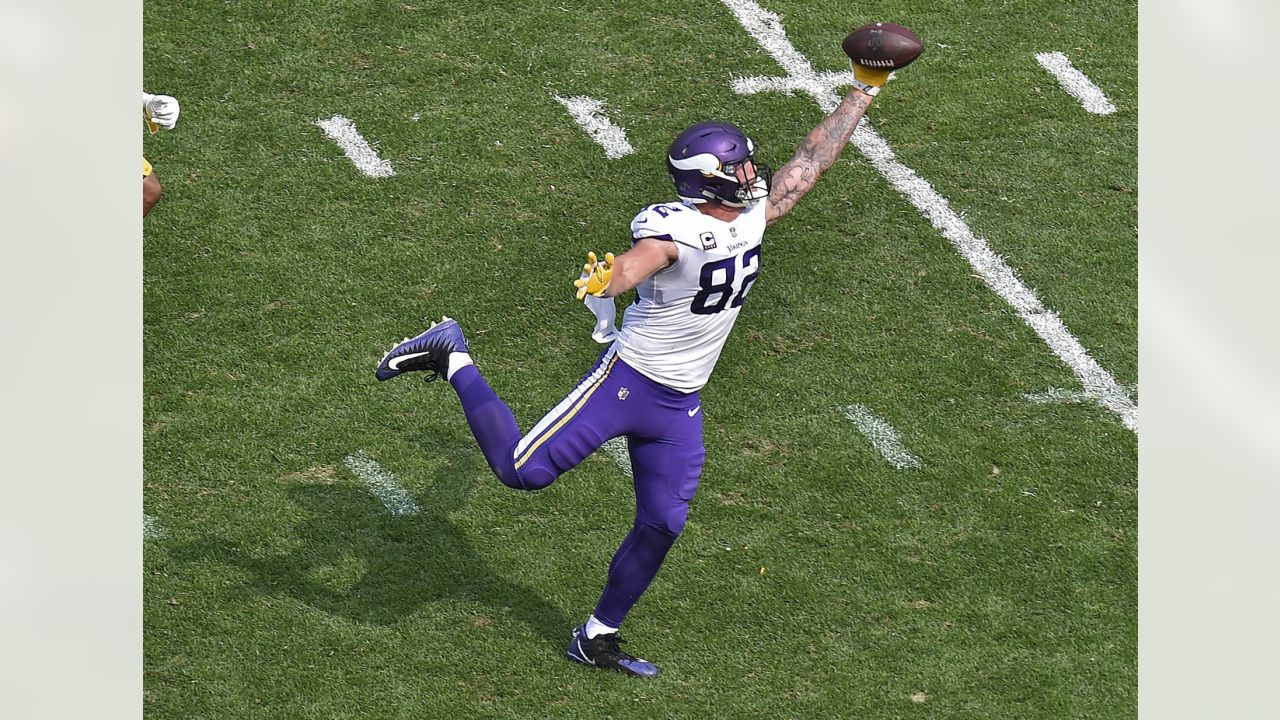 Stefon Diggs and Kyle Rudolph want matching Vikings jerseys and pants