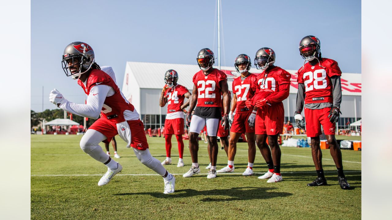 3 Tampa Bay Buccaneers Players Potentially on the Bubble Entering Training  Camp - Bucs Nation