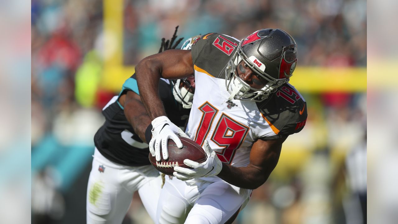 Buccaneers: Are Breshad Perriman, Bradley Pinion on chopping block?