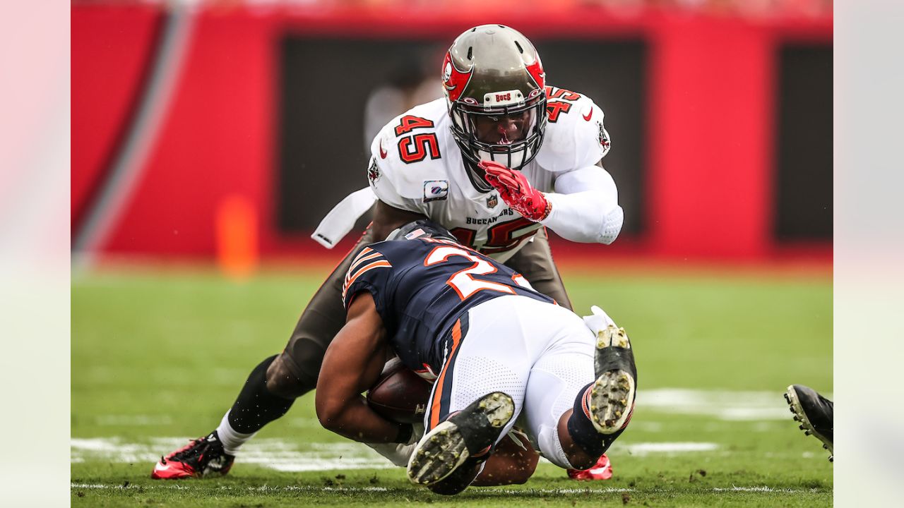 Photos: Bucs rout Bears, 38-3