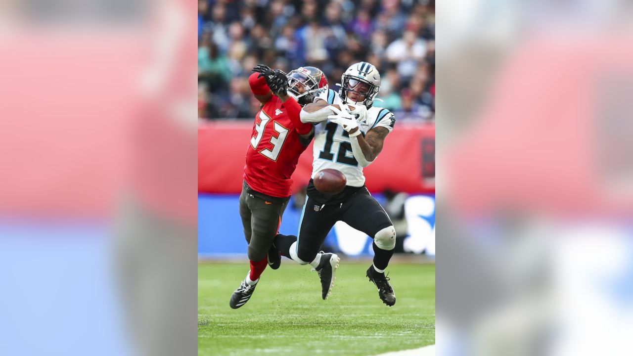 Panthers Defeat Buccaneers 37-26 in London in Week 6