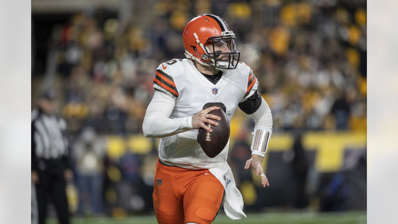 baker mayfield qb. 6  Cleveland browns football, Baker mayfield, American  football players