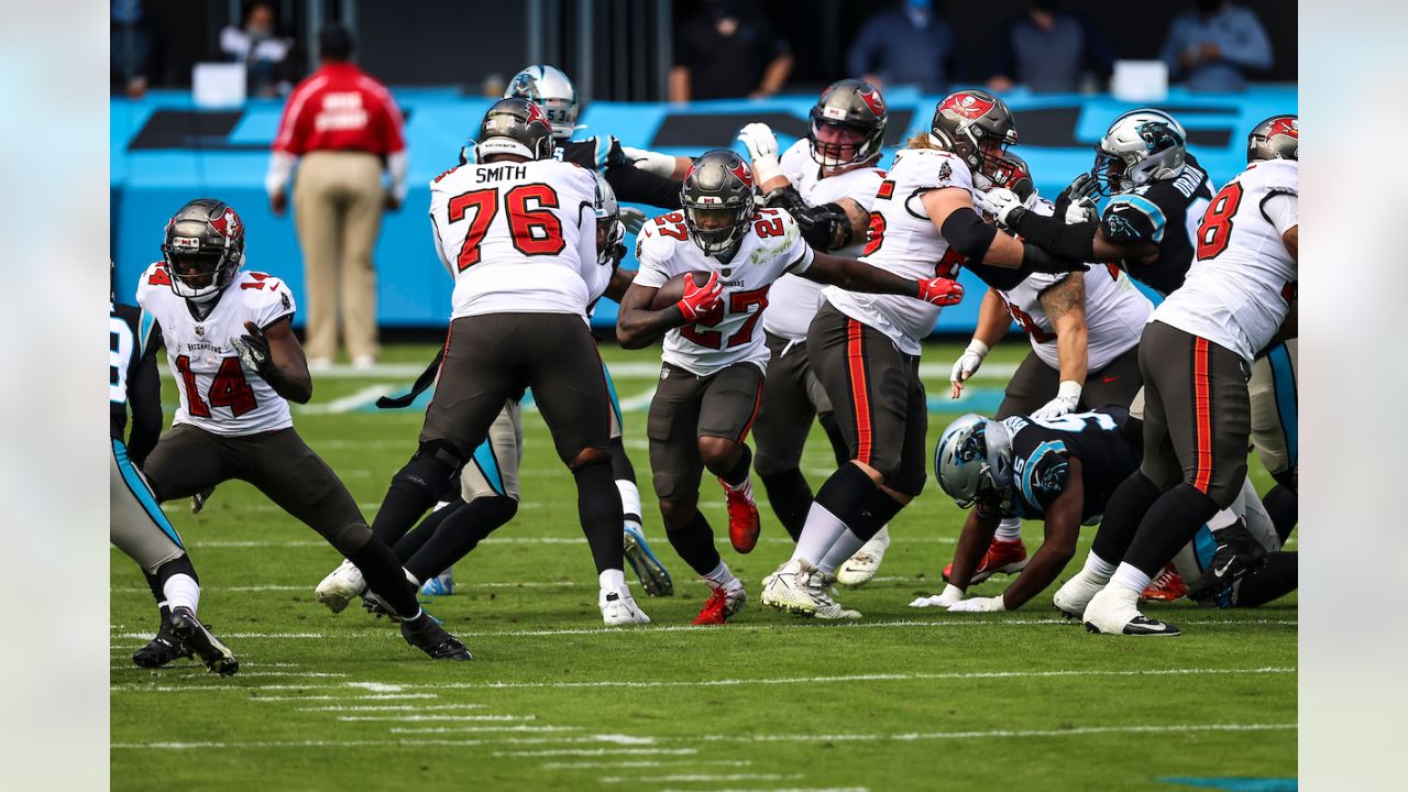 Tampa Bay Buccaneers 46-23 Carolina Panthers: Ronald Jones runs to  career-best figures, NFL News