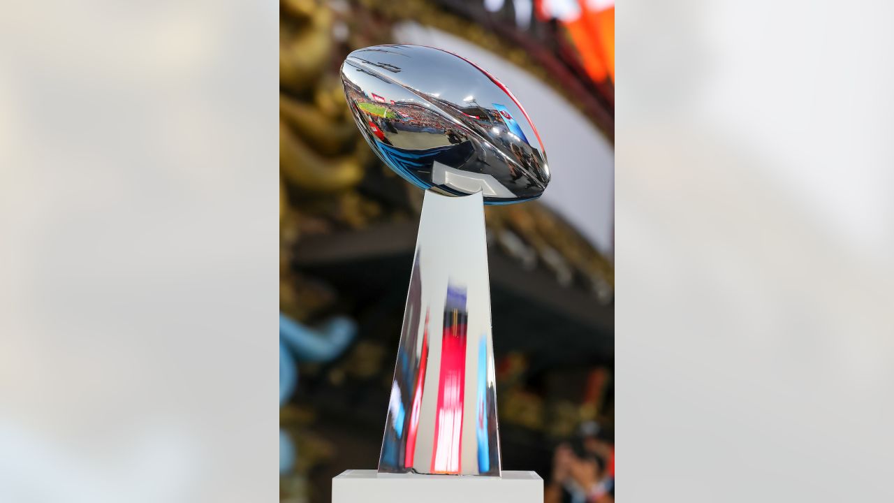 Vince Lombardi Trophy, Super Bowl 55, LV Tampa Bay Buccaneers