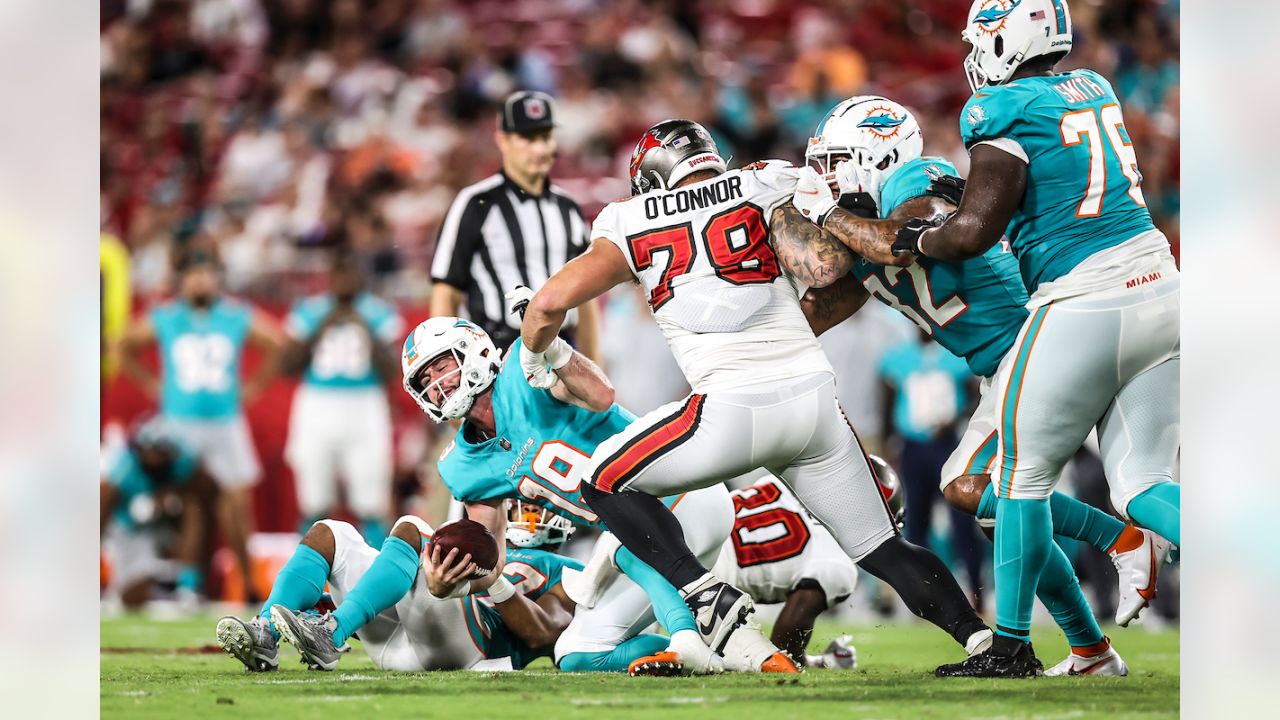 Miami Dolphins News 8/14/22: Dolphins Defeat Buccaneers 26 - 24 - The  Phinsider