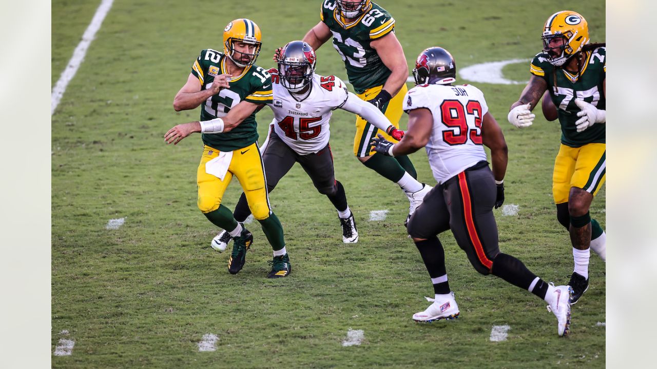 Packers handed first loss of season, lose to Buccaneers 38-10