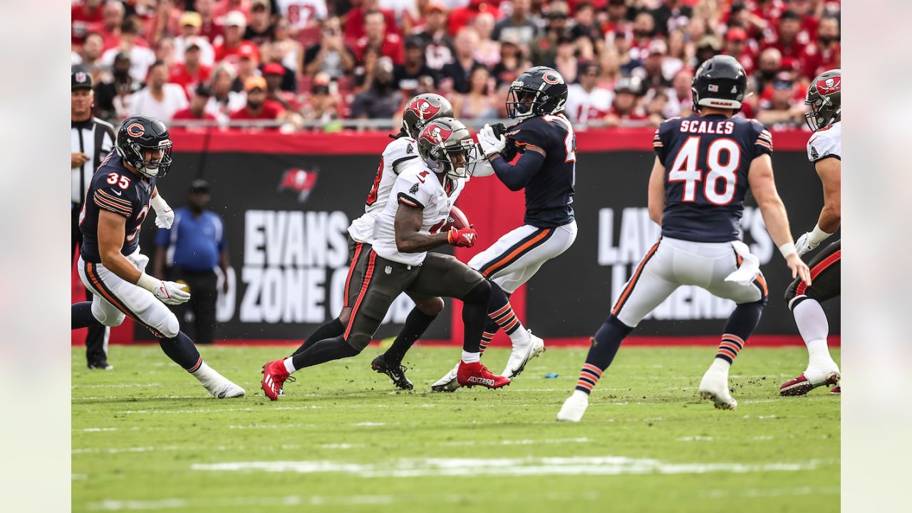 WGN TV - BEAR DOWN! Bears are 3-1 after beating the Bucs