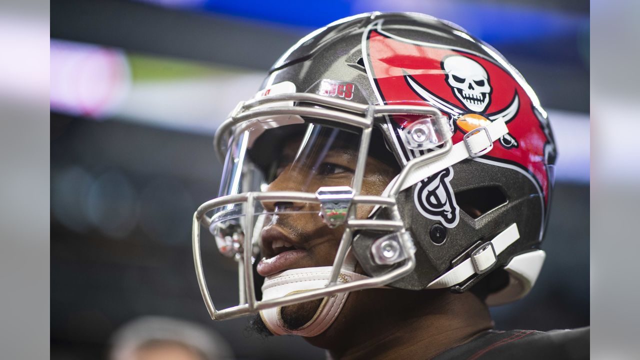 Arlington, Texas, USA. 29th Aug, 2019. Tampa Bay Buccaneers quarterback  Ryan Griffin (4) in action during the pre-season game between the Tampa Bay  Buccaneers and the Dallas Cowboys at the AT &