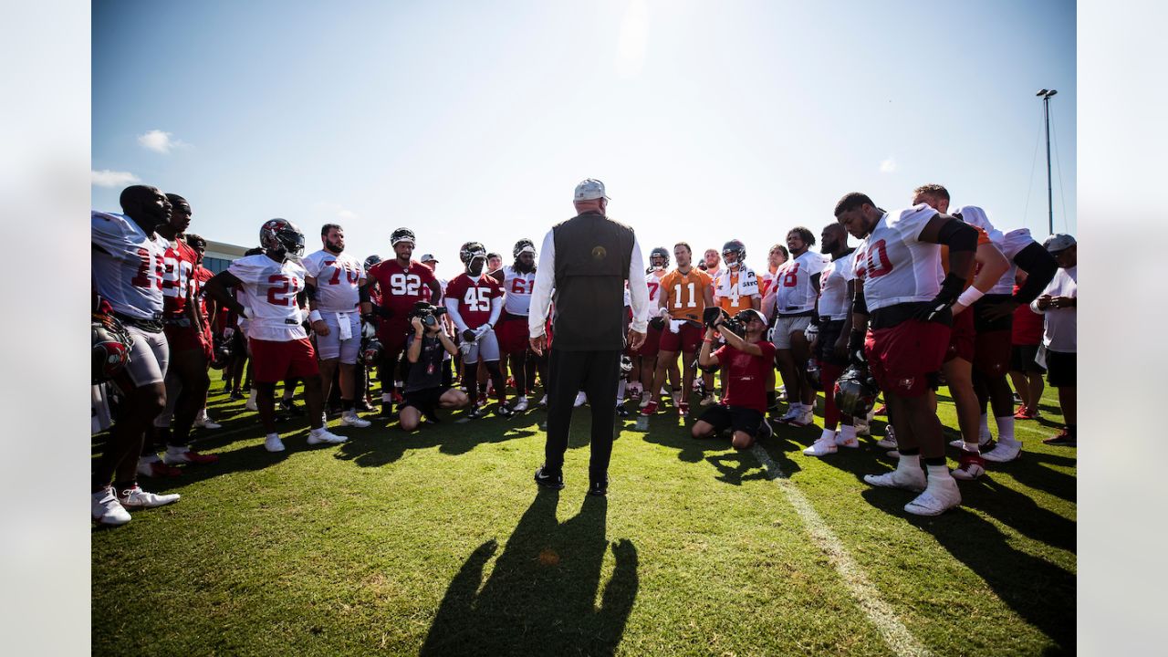 TAMPA, FL - JUL 26: Alex Cappa (65) goes thru a drill during the Tampa Bay  Buccaneers Training Camp on July 26, 2021 at the AdventHealth Training  Center at One Buccaneer Place