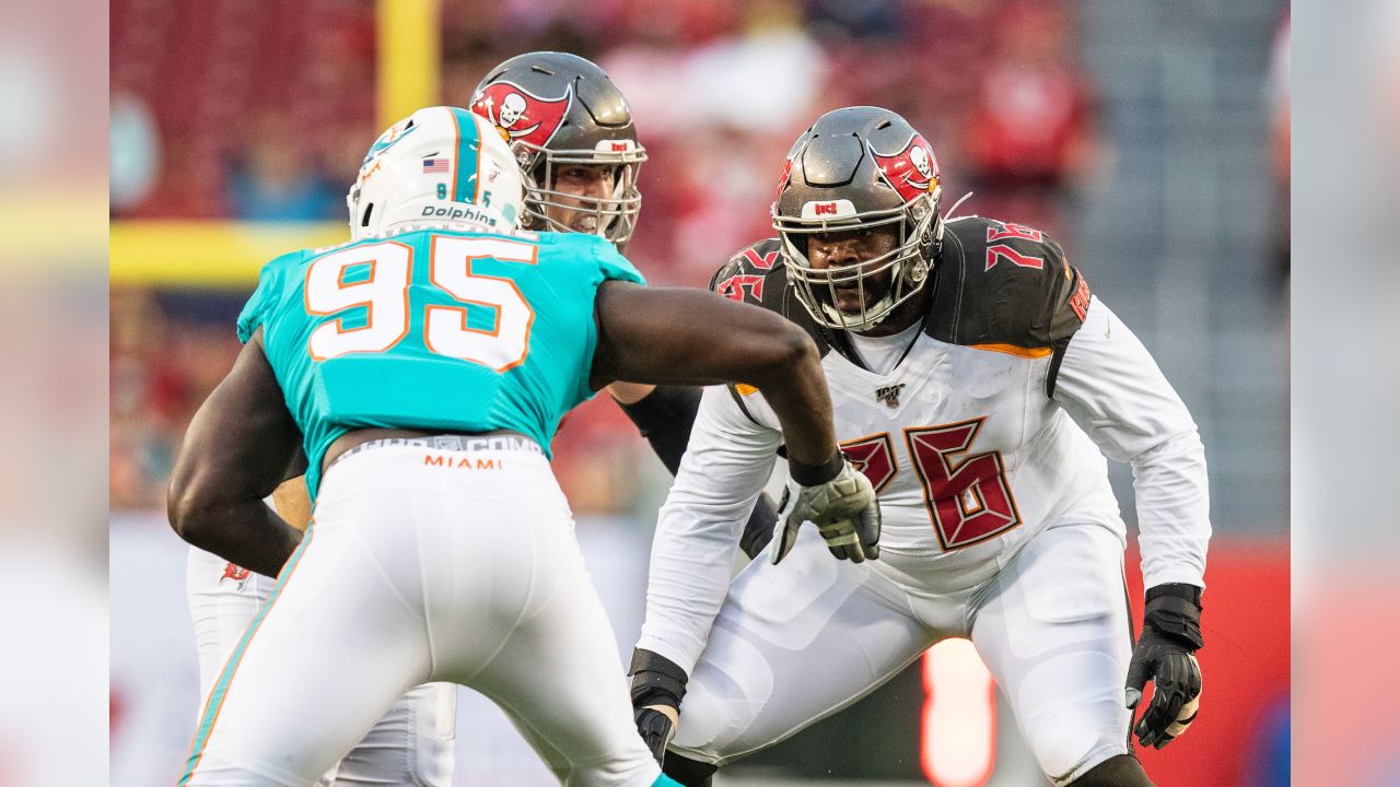 Bucs cut former second-rounder Noah Spence as they trim roster to