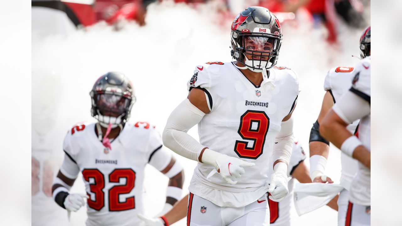 Tampa, Florida, USA. 30th Dec, 2018. Tampa Bay Buccaneers free safety  Isaiah Johnson (39) during the game between the Atlanta Falcons and the Tampa  Bay Buccaneers at Raymond James Stadium in Tampa