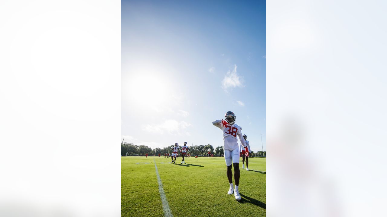 News and Notes from Tampa Bay Buccaneers Training Camp Practice: July 27,  2022