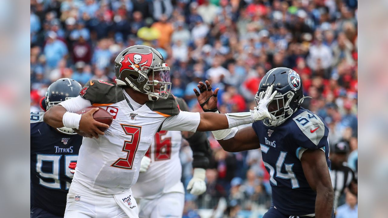 Jameis Winston throws 4 TD passes, Shaquil Barrett gets late sack as  Buccaneers outlast Rams – The Denver Post