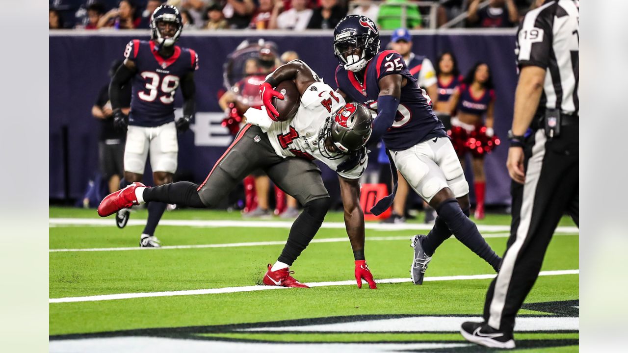 Houston Texans Beat Tampa Bay Buccaneers 23-20, Win AFC South - Battle Red  Blog