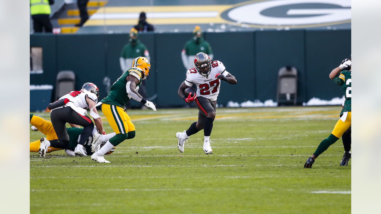 PACKERVILLE, U.S.A.: NFC Championship — Bucs at Packers