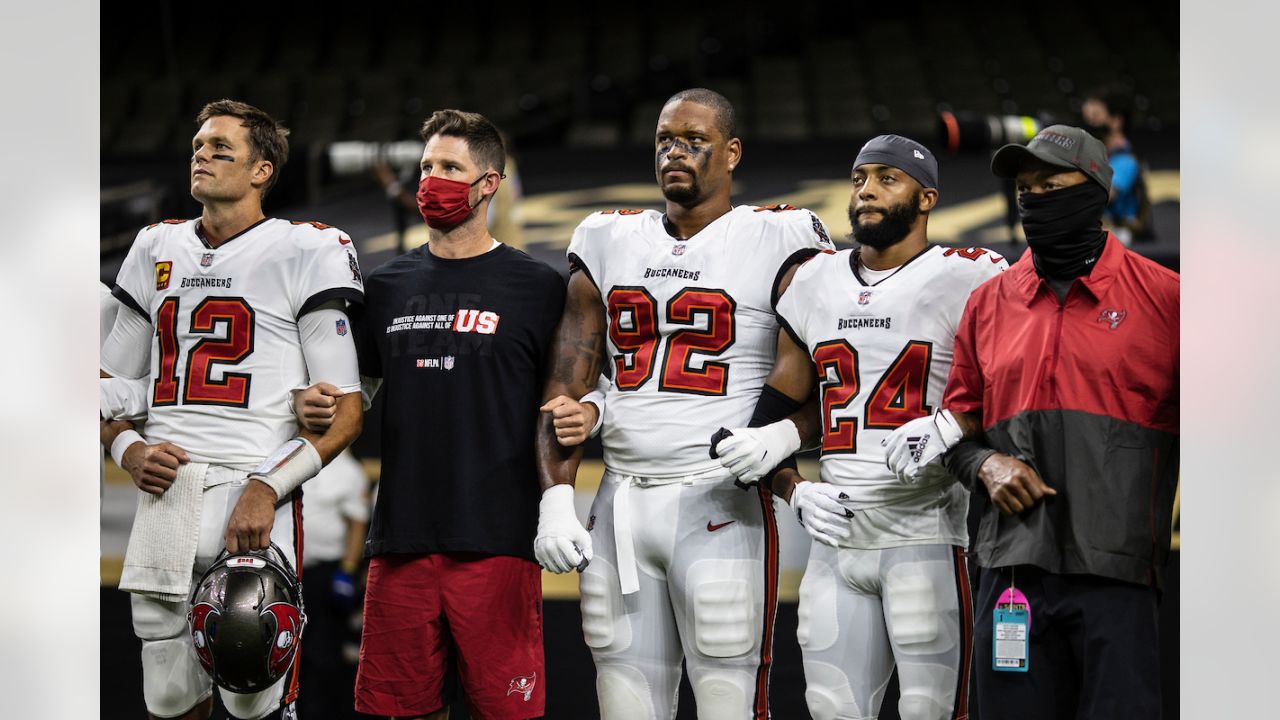 Bucs CB Carlton Davis changing his jersey to No. 24 as Kobe Bryant