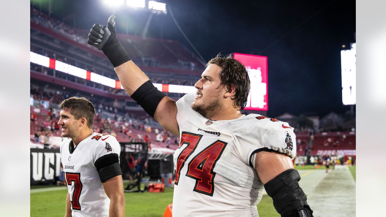 Where does Ali Marpet's retirement leave Buccaneers? - Bucs Nation