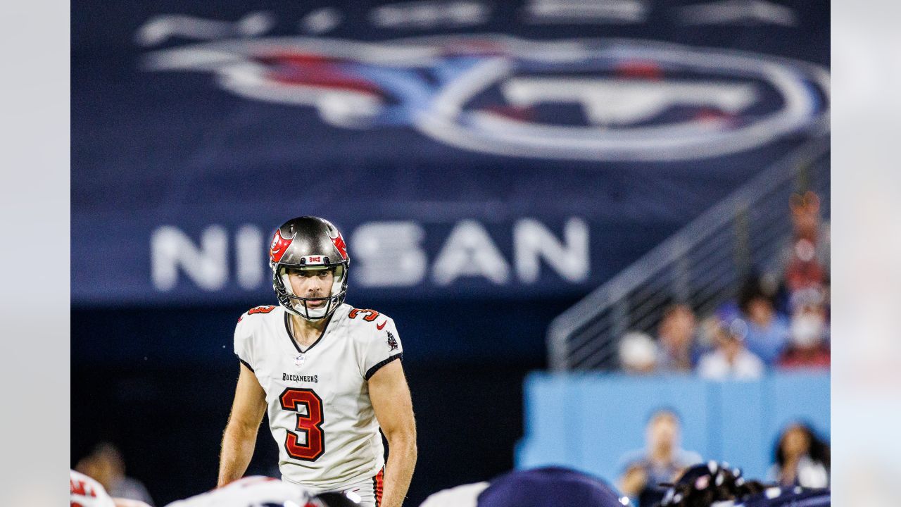 Bucs' Ryan Jensen and the line between necessary aggressiveness and  unnecessary roughness