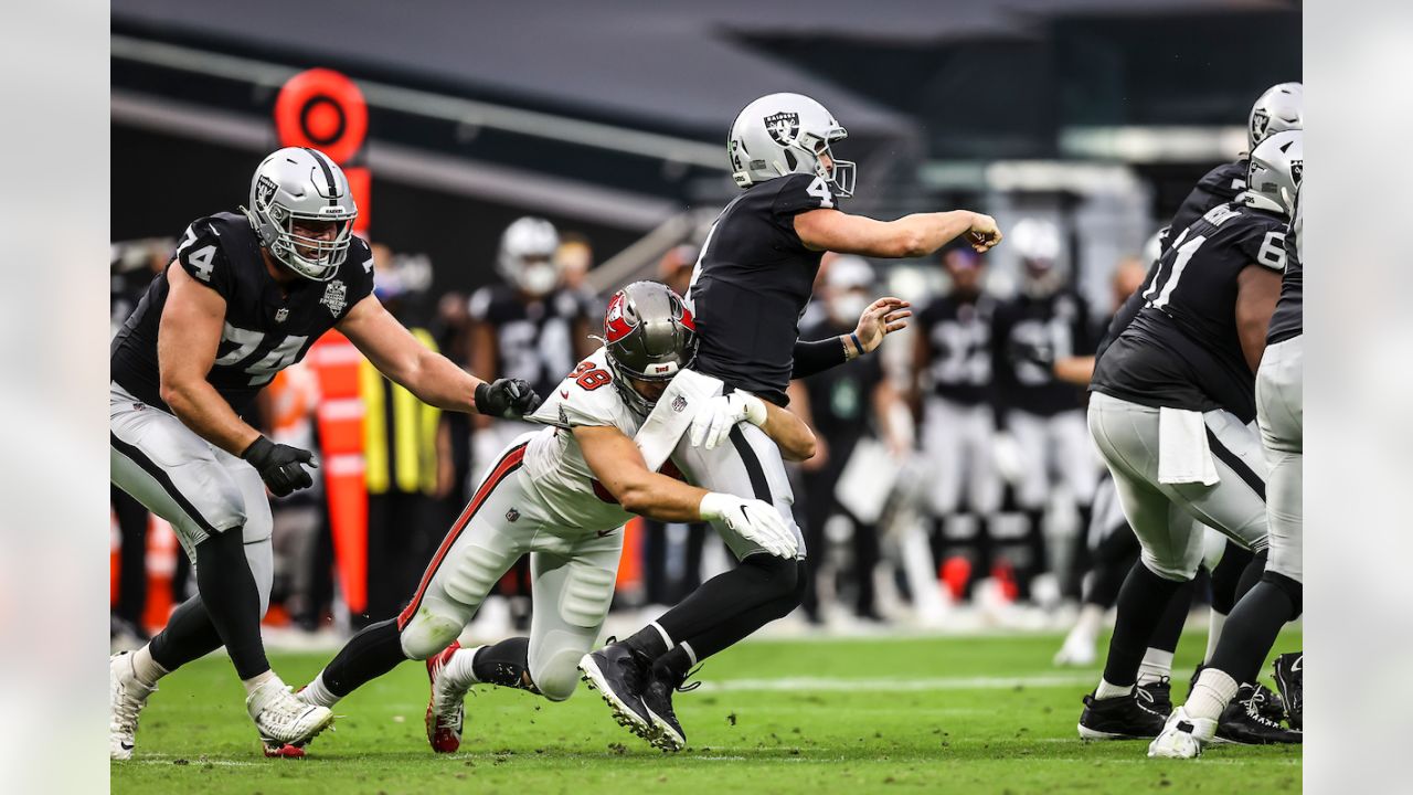 Tom Brady's 4 TD passes leads the Tampa Bay Buccaneers to a rout over the  Las Vegas Raiders: Recap, score, stats and more 