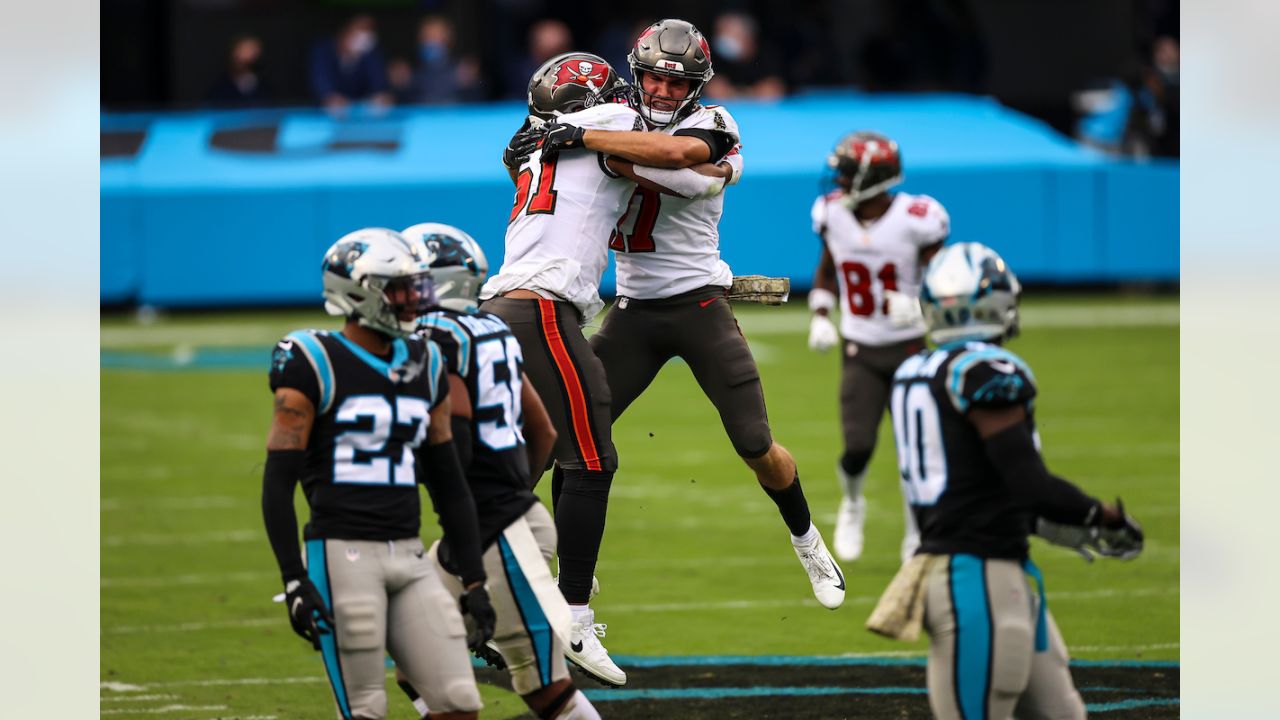 Final Score - Bucs Defeat Carolina Panthers 46-23