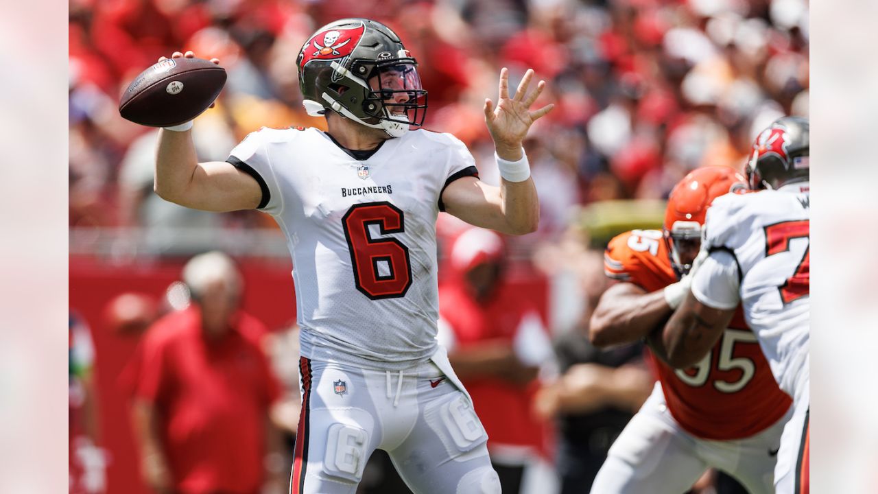 Chicago Bears defensive tackle Justin Jones (93) is held back by Tampa Bay  Buccaneers guard Cody Mauch (69) as Jones tries to stop a pass by Tampa Bay  Buccaneers quarterback Baker Mayfield (