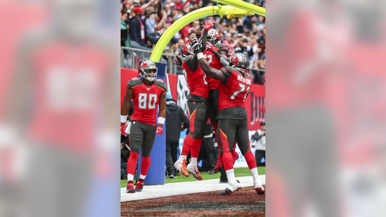 Watch: Panthers attempt rare fair catch kick against Bucs in London