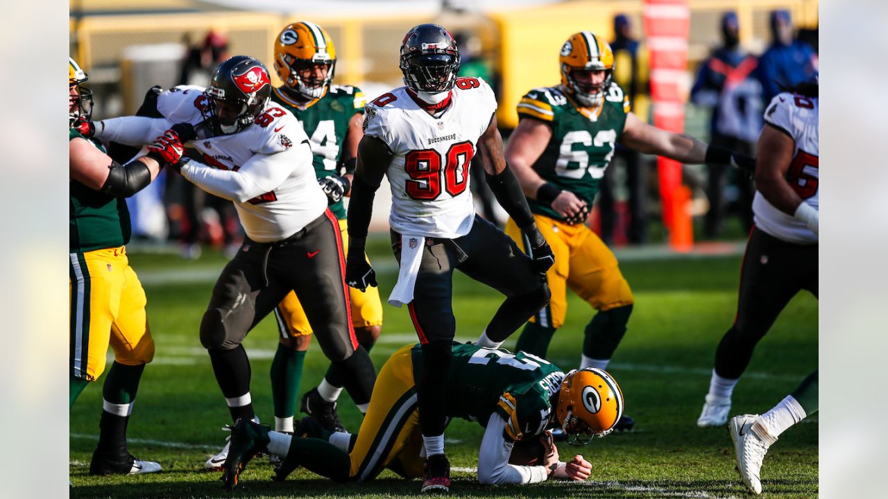 Road warriors: Bucs win 31-26 at Green Bay, reach Super Bowl team