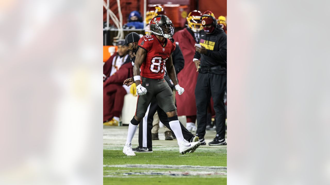 Tampa Bay Buccaneers inside linebacker Kevin Minter (51) in action during  an NFL wild-card playoff football game against the Washington Football  Team, Saturday, Jan. 9, 2021 in Landover, Md. (AP Photo/Daniel Kucin