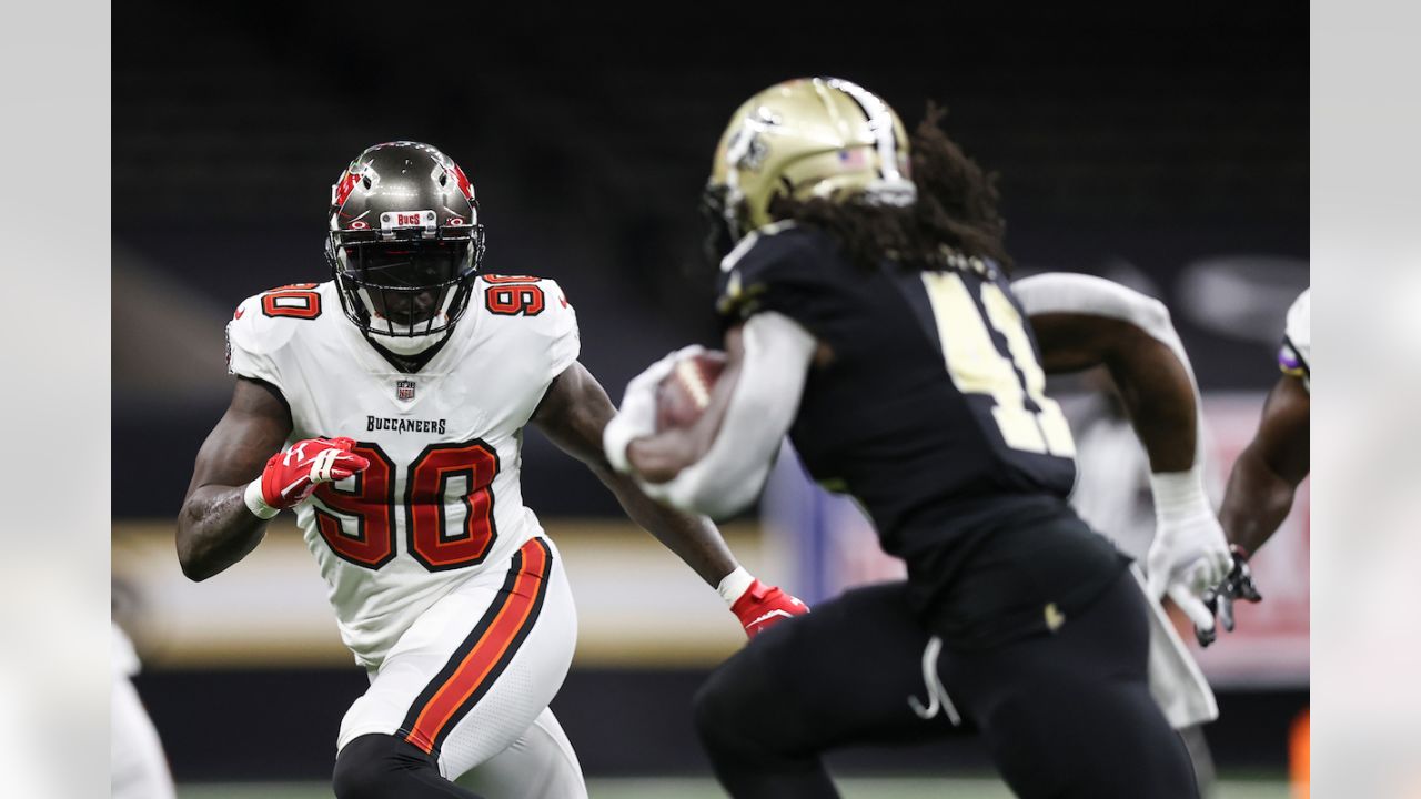 Tampa Bay Buccaneers OLBs Shaq Barrett, Jason Pierre-Paul to sit