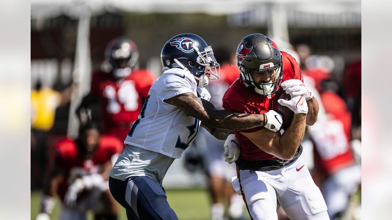 Tennessee Titans, Tampa Bay Buccaneers conclude practices with a fight