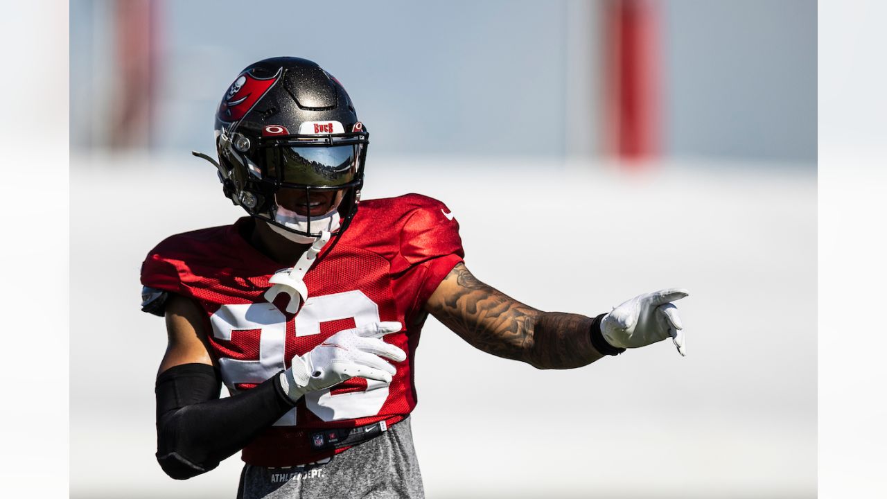 Mike Evans Shows Off His New Whip at Bucs Training Camp : r/buccaneers