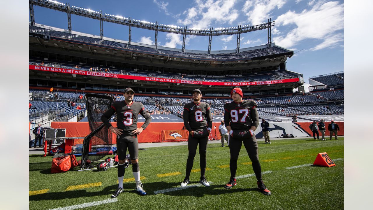 Tampa Bay Buccaneers punter Bradley Pinion (8) kicks the ball away