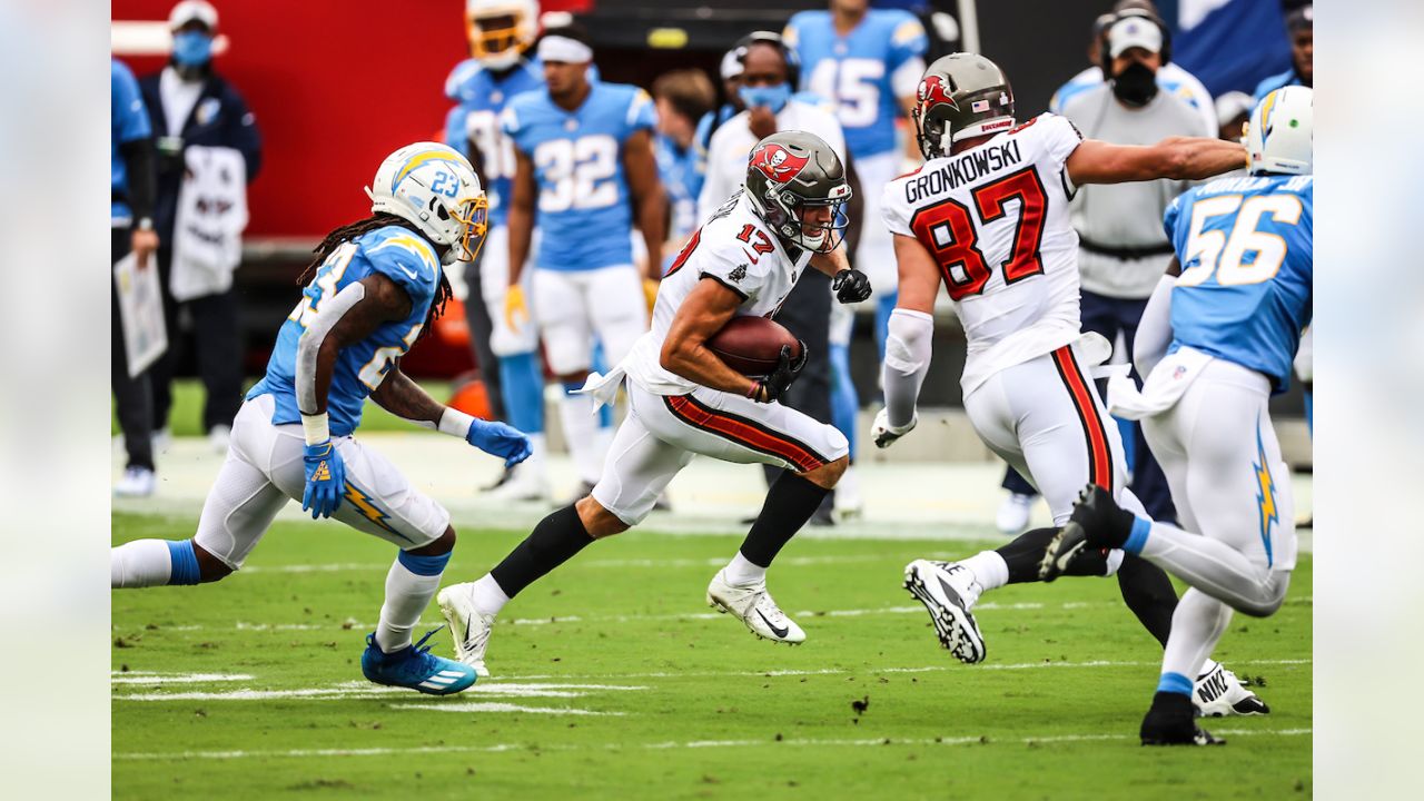 Buccaneers Win in Shootout, Beat Chargers 38-31 - Bucs Report