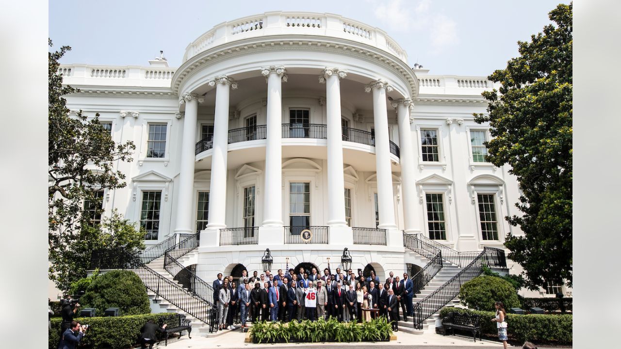 Tom Brady, champion Buccaneers visit Biden at White House White