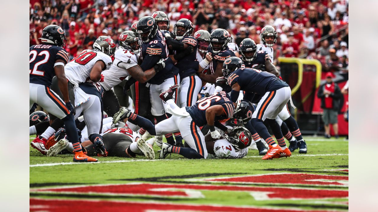 Bucs defense shines in 38-3 blowout against Bears