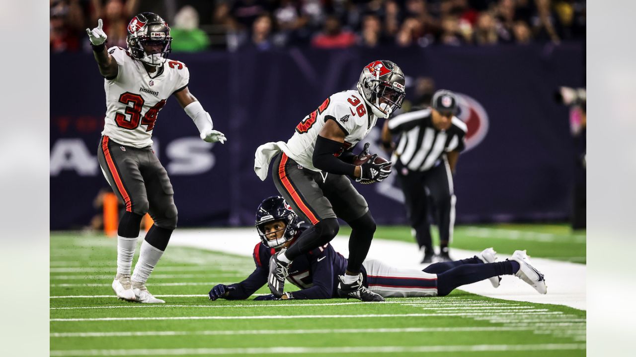 Bucs Defeat the Houston Texans 23-16, in Preseason Week 3