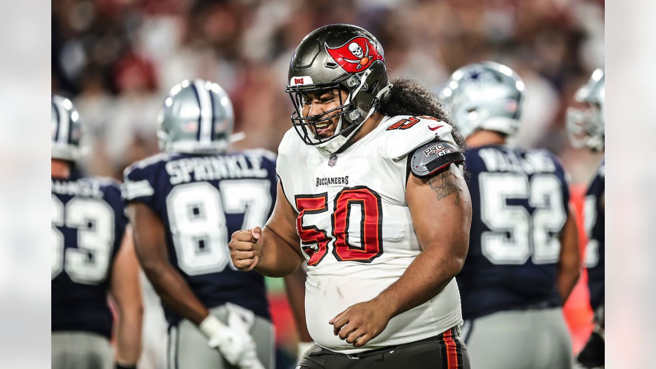 Photos: Tampa Bay Buccaneers beat Dallas Cowboys 31-29 in NFL kickoff game