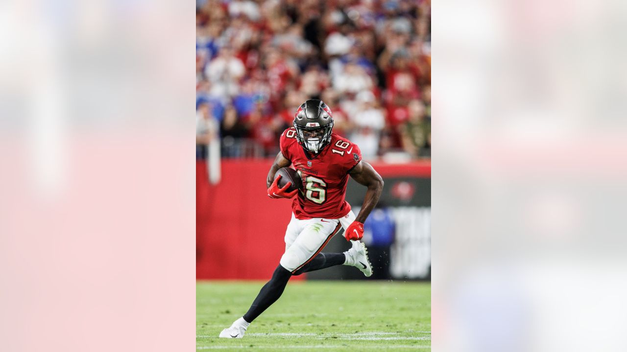 Tampa Bay Buccaneers Announce Final 53-Man Roster, 2022 Tom Brady Julio  Jones