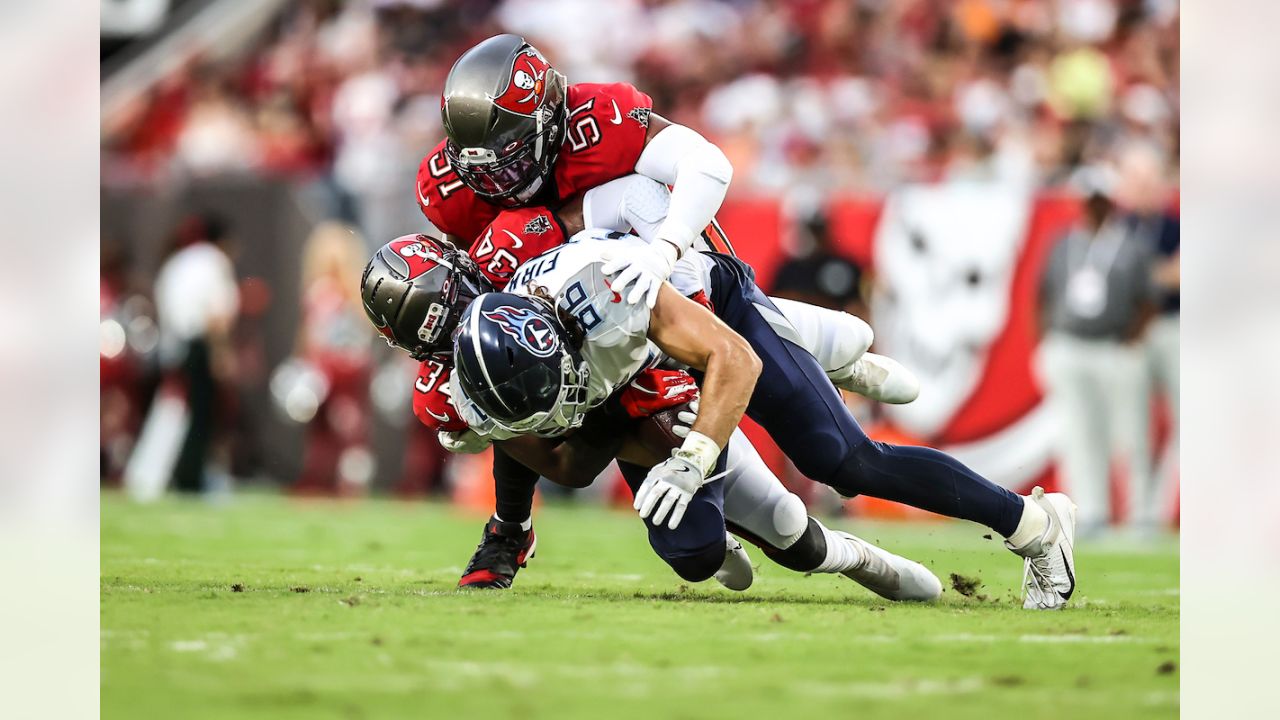 Buccaneers vs Titans live score & H2H