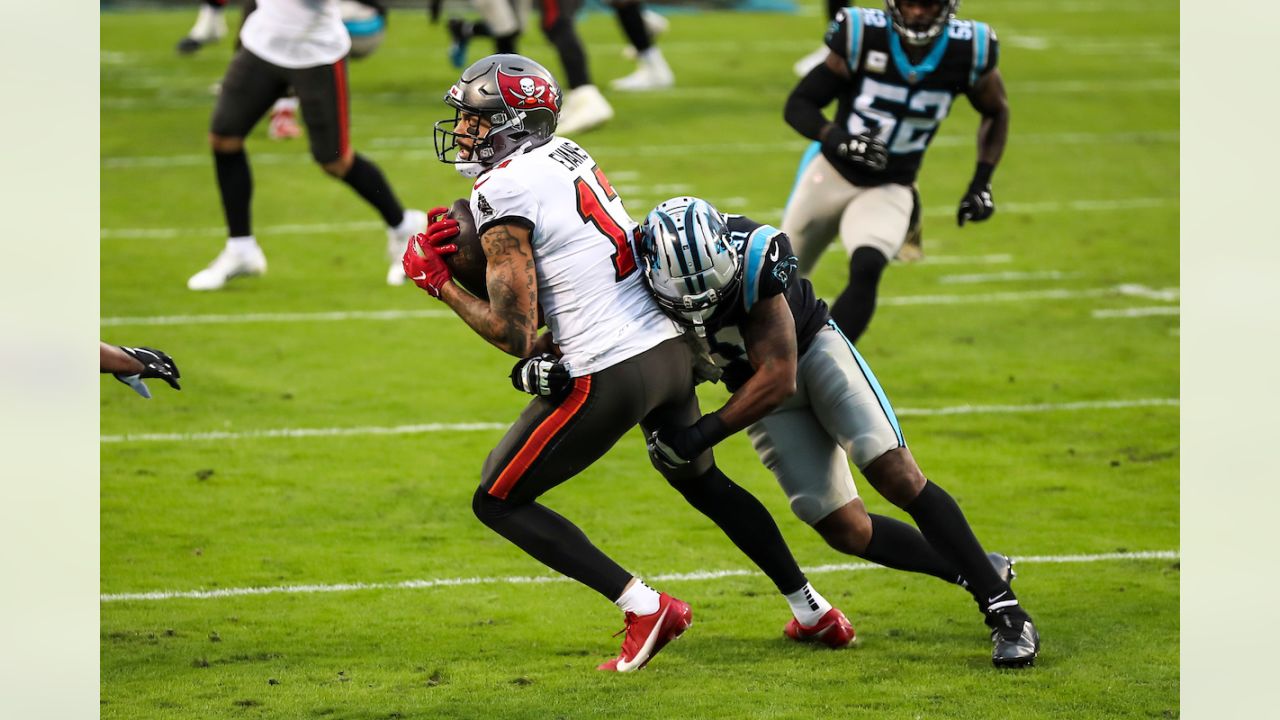 Tampa Bay Buccaneers 46-23 Carolina Panthers: Ronald Jones runs to