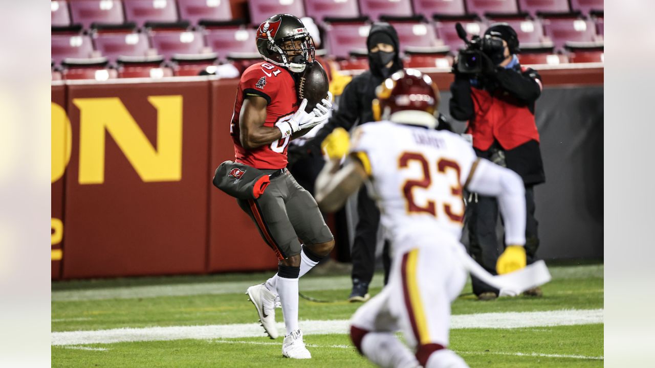 Tampa Bay Buccaneers inside linebacker Kevin Minter (51) in action during  an NFL wild-card playoff football game against the Washington Football  Team, Saturday, Jan. 9, 2021 in Landover, Md. (AP Photo/Daniel Kucin