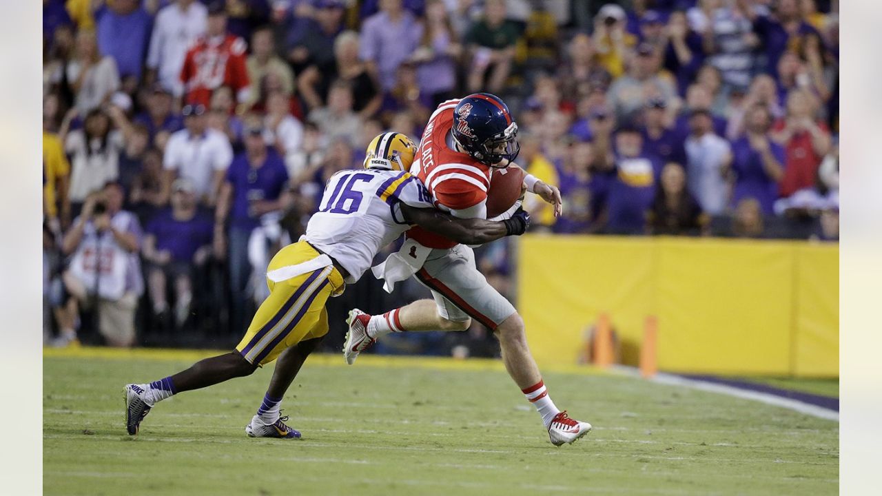 Confident Carl Lawson still committed to Auburn, looking at Ole Miss,  Clemson, North Carolina 