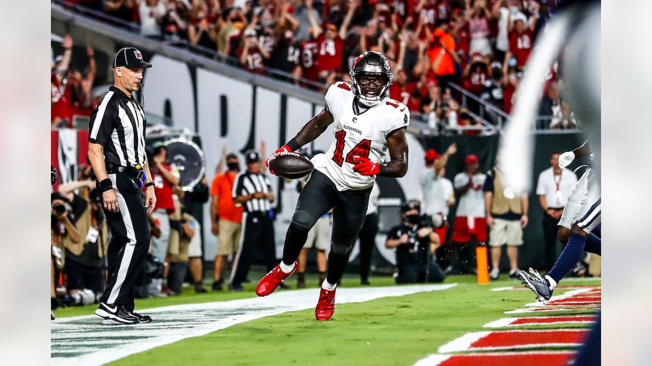 Tom Brady rallies the defending champion Tampa Bay Buccaneers to a 31-29  win over the Dallas Cowboys in a thrilling NFL opener – The Virginian-Pilot