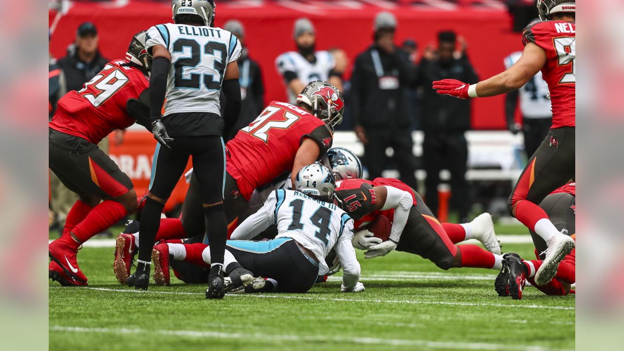 Watch: Panthers attempt rare fair catch kick against Bucs in London